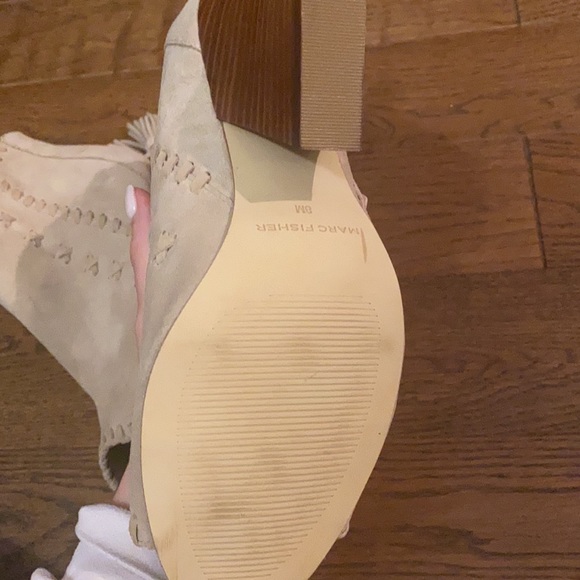 Marc Fisher Suede open toe booties size 8 - Picture 9 of 9